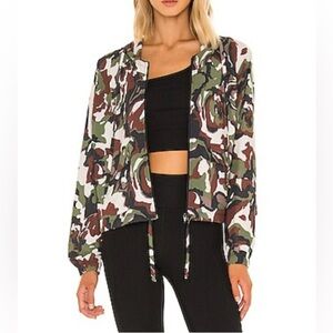 NWT Anthropologie -Year of Ours-Brown+green Camo  zip hooded windbreaker.Size M